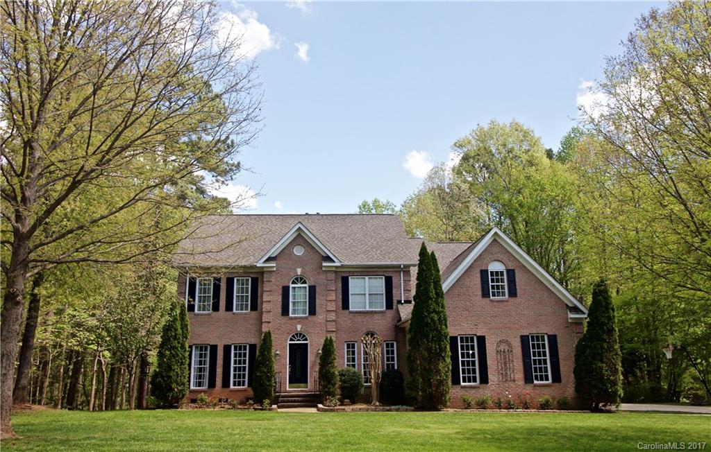 1811 Crestgate Drive Waxhaw NC 28173
