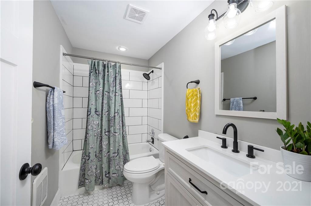 5 Springside Park Asheville NC 28803