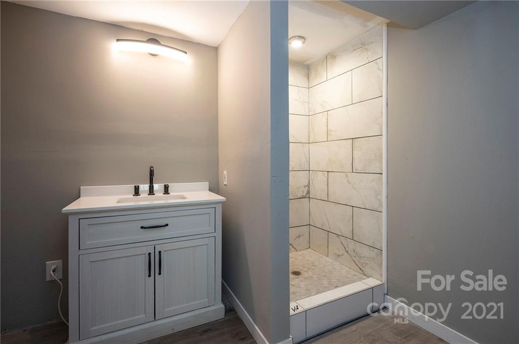 5 Springside Park Asheville NC 28803