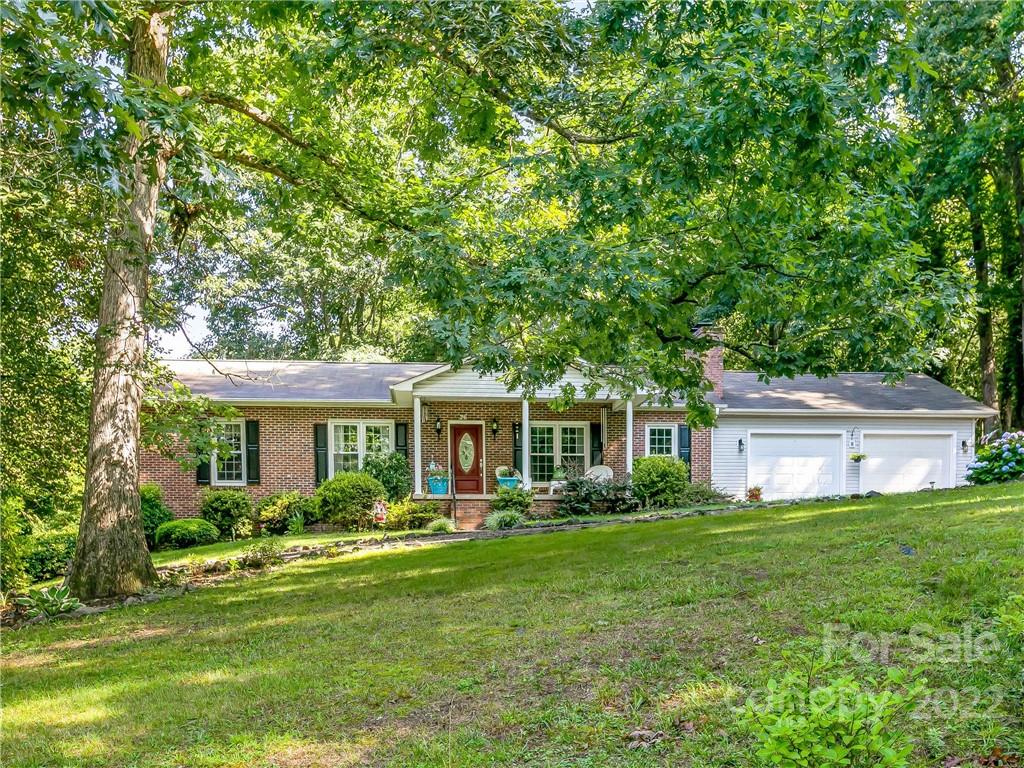 26 Lower Barton Road Asheville NC 28804