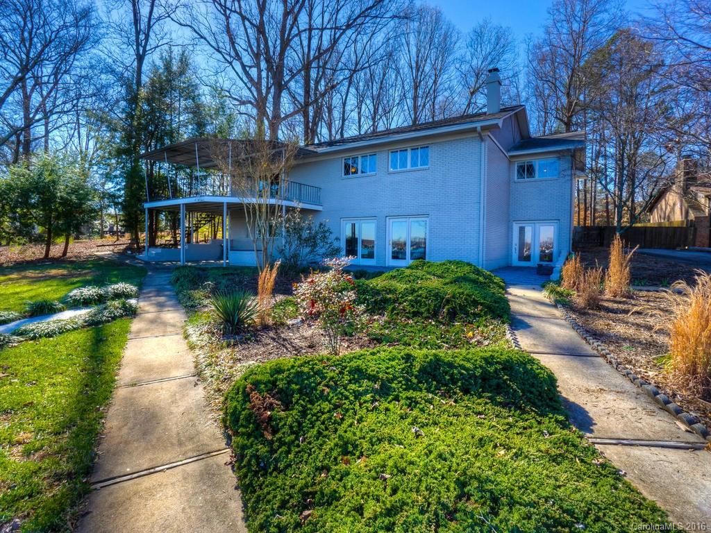 3092 Lake Shore Road S Denver NC 28037