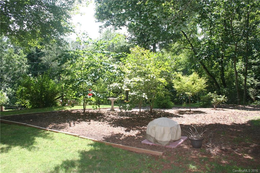 49 Old Church Of God Road Candler NC 28715