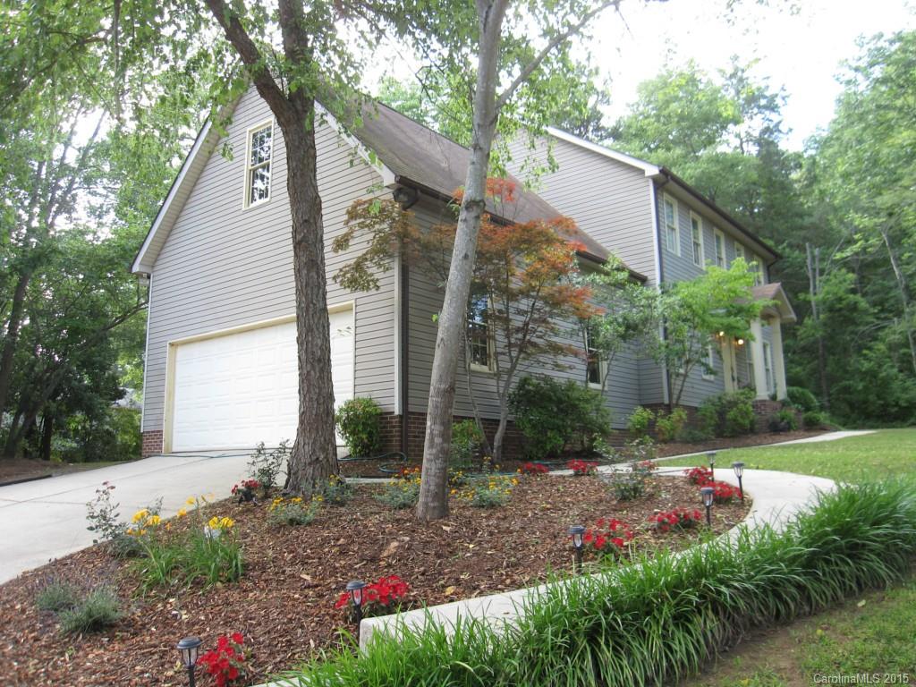 557 Burrage Road NE Concord NC 28025
