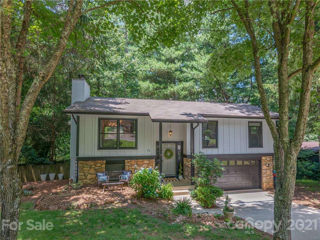 24 Deer Run Drive Asheville NC 28803