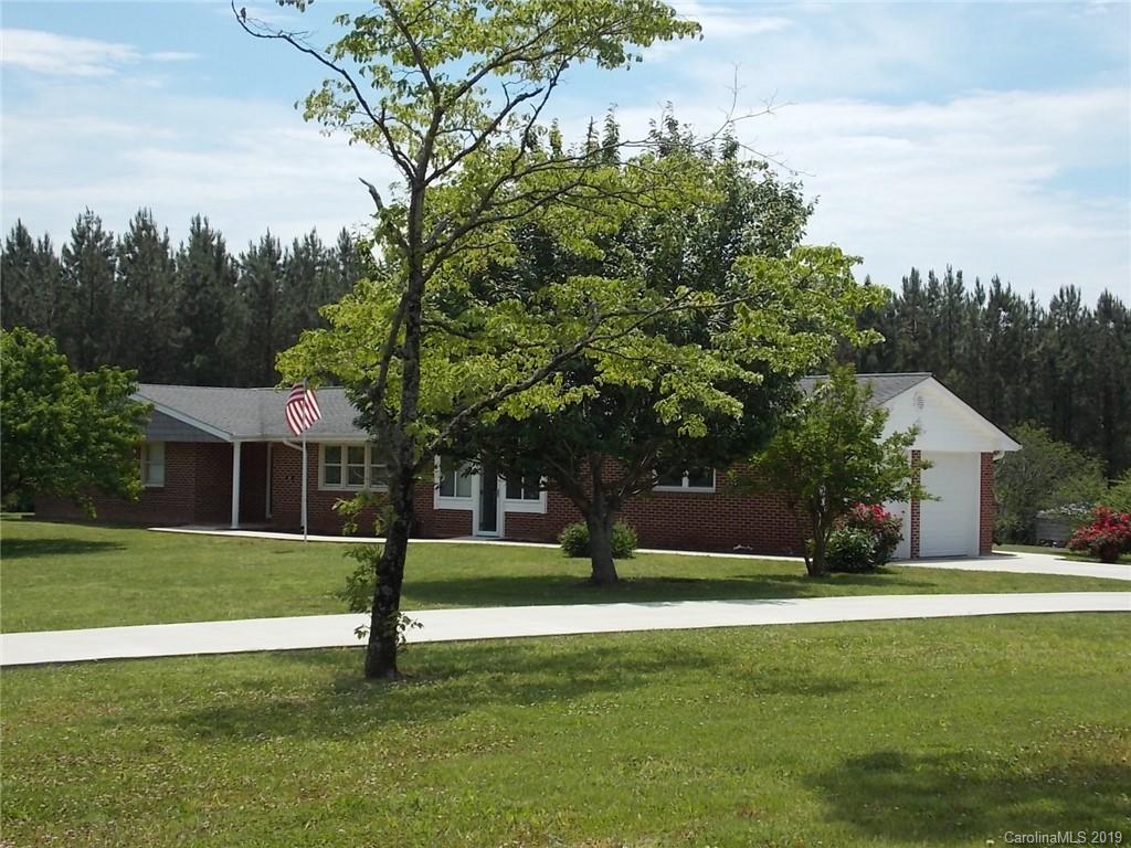 187 Tatertown Loop Nebo NC 28761