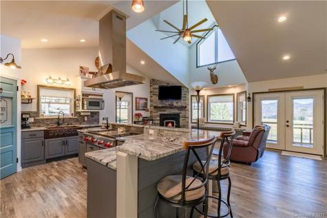 334 Hall Road Green Mountain NC 28740