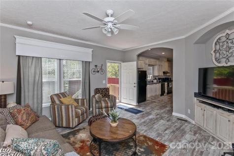 40 Pharis Place Fletcher NC 28732