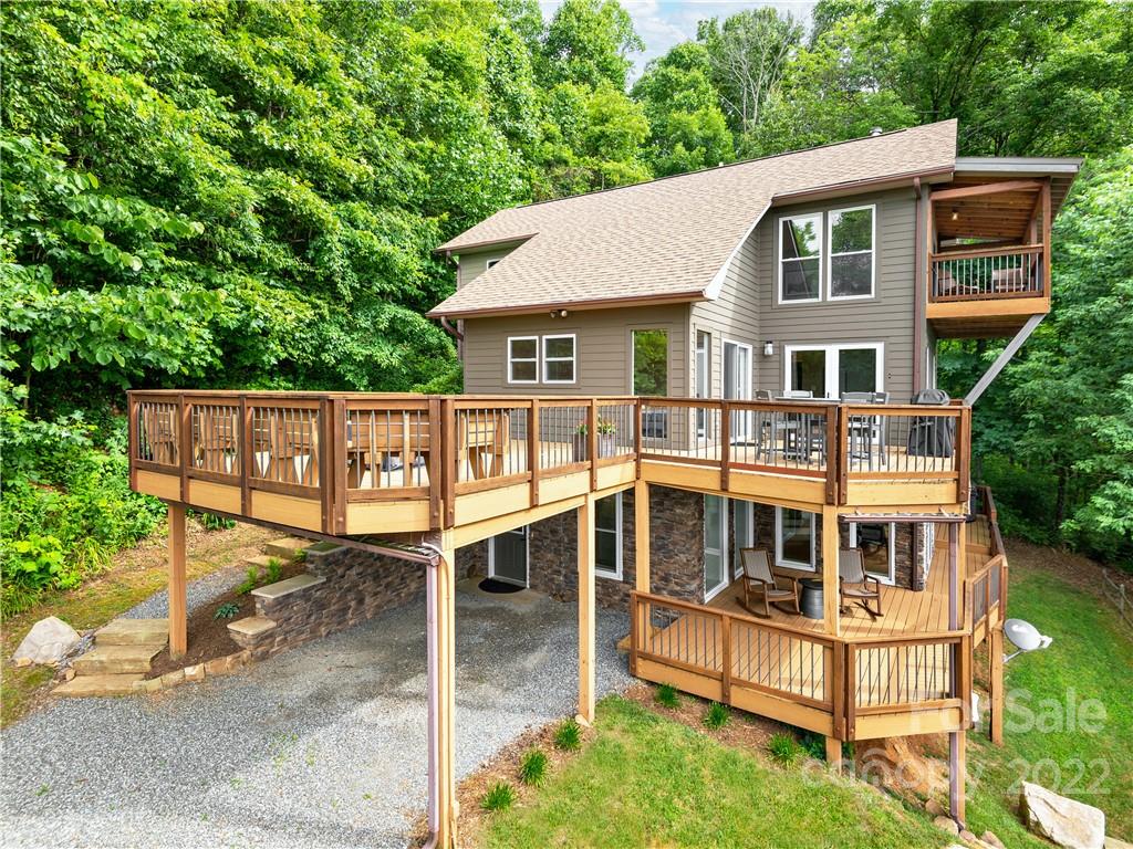 90 Hickory Forest Road Fairview NC 28730