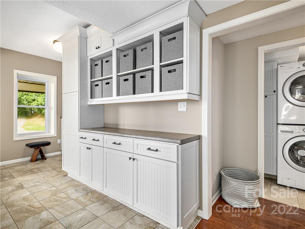 90 Hickory Forest Road Fairview NC 28730