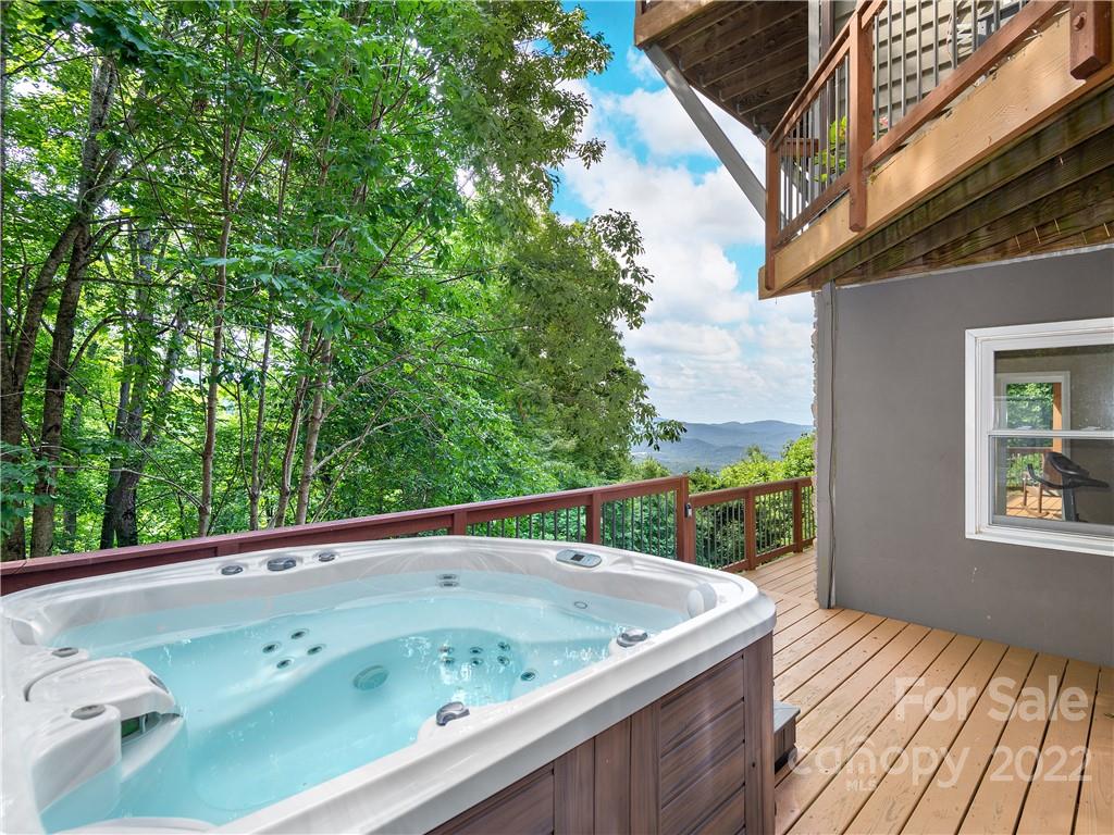 90 Hickory Forest Road Fairview NC 28730