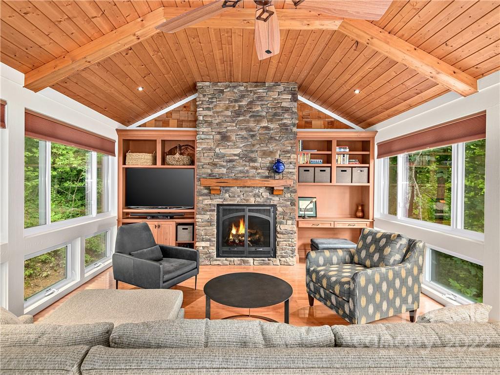 90 Hickory Forest Road Fairview NC 28730