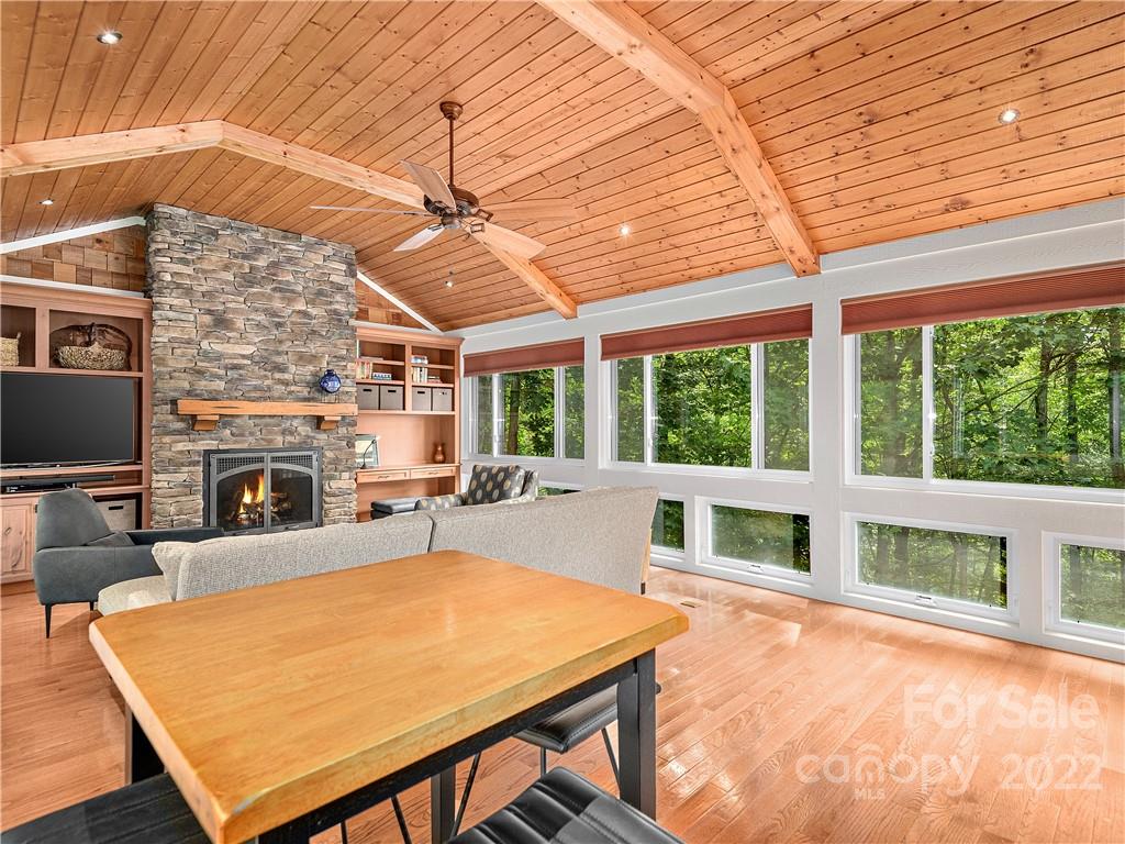 90 Hickory Forest Road Fairview NC 28730