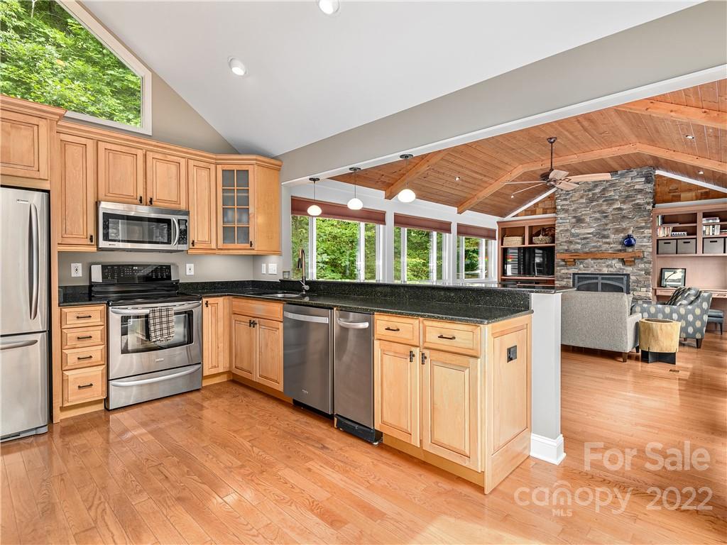 90 Hickory Forest Road Fairview NC 28730