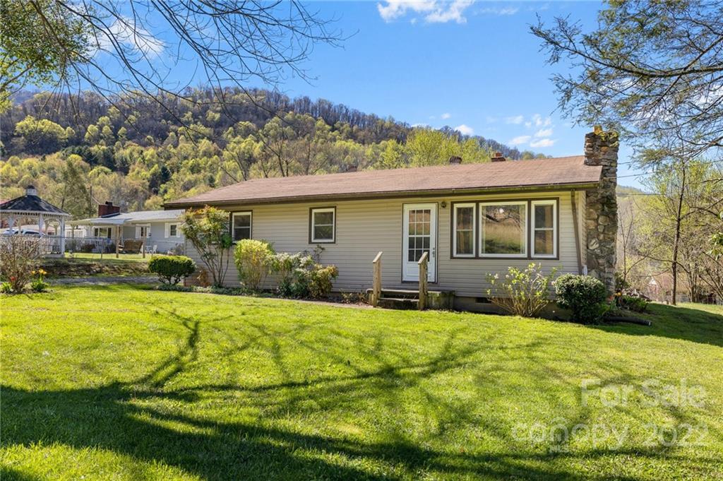 1378 Crymes Cove Road Waynesville NC 28786