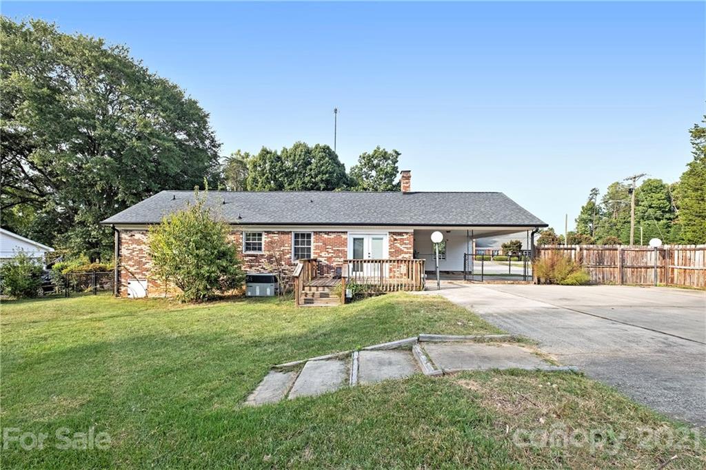 1002 Laurel Woods Drive Gastonia NC 28052
