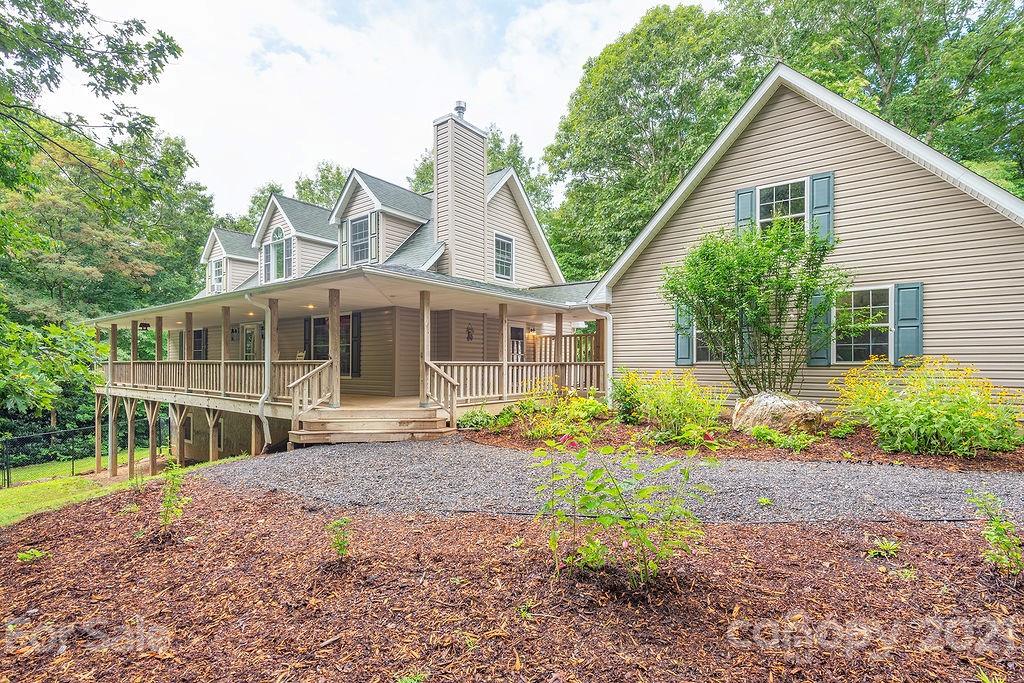 42 Bear Trail Fairview NC 28730