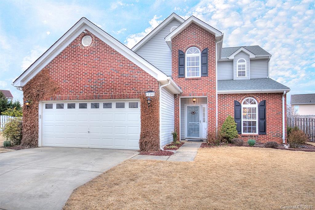 17207 Overstone Court Charlotte NC 28277