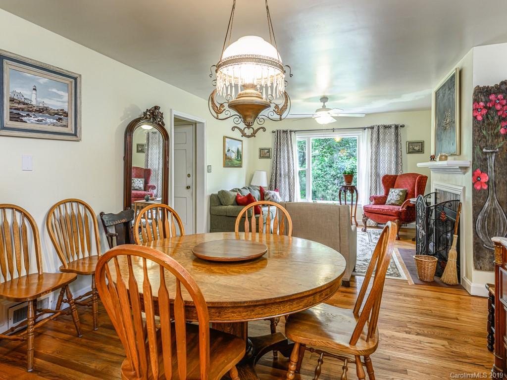 174 School Road Asheville NC 28806