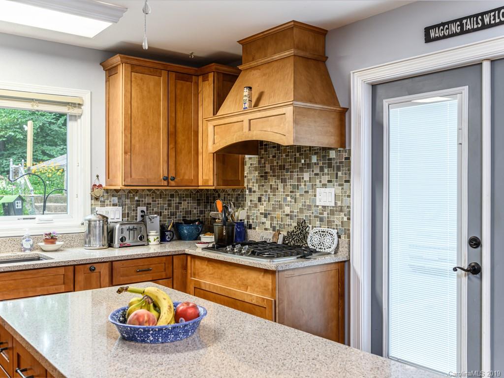 174 School Road Asheville NC 28806