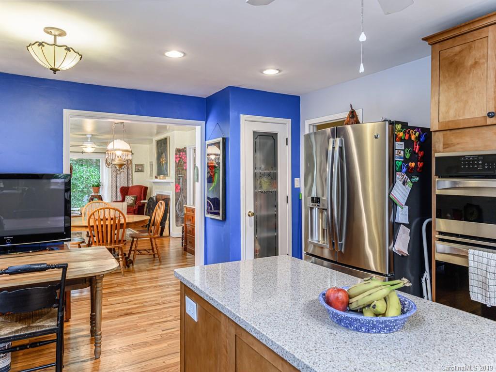 174 School Road Asheville NC 28806