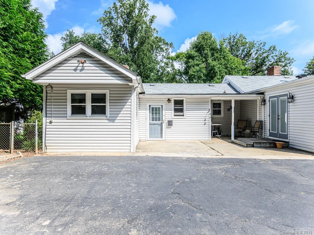 174 School Road Asheville NC 28806