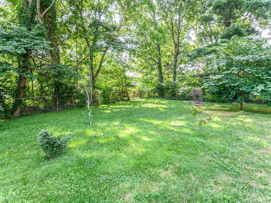 174 School Road Asheville NC 28806