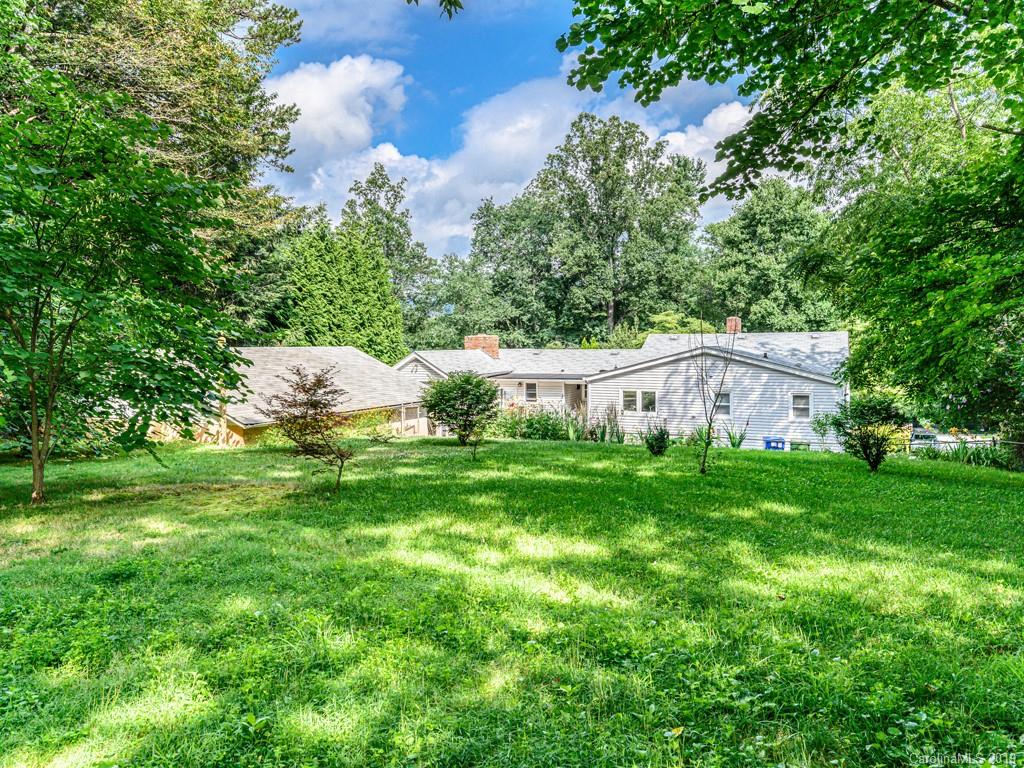 174 School Road Asheville NC 28806