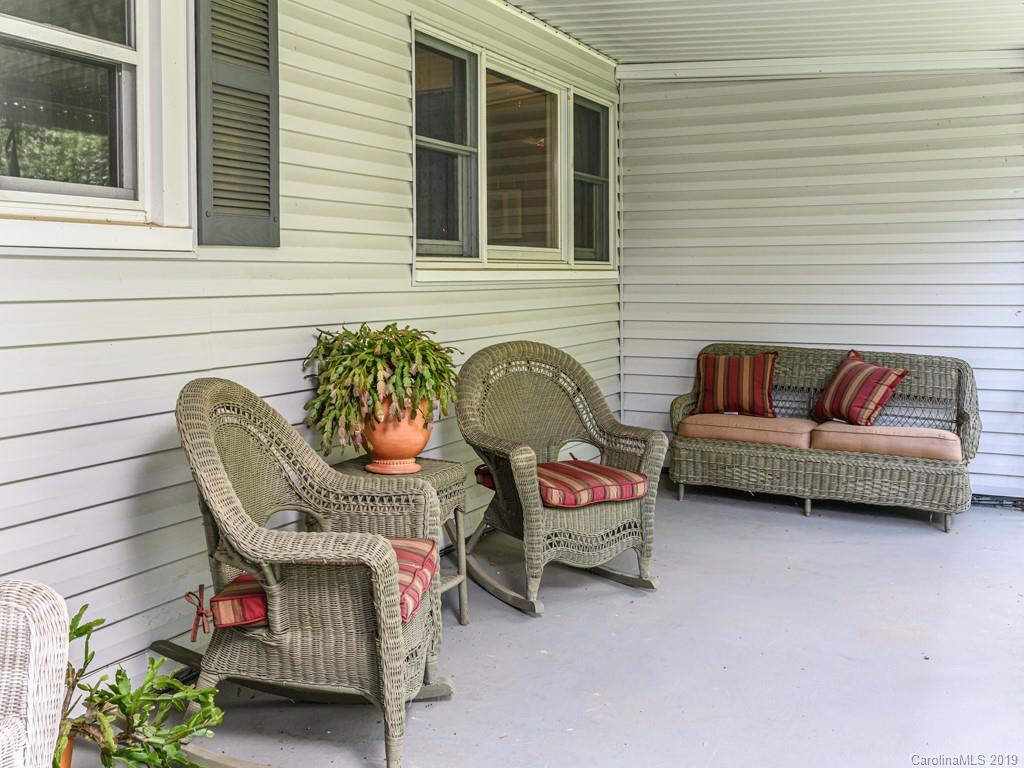 174 School Road Asheville NC 28806
