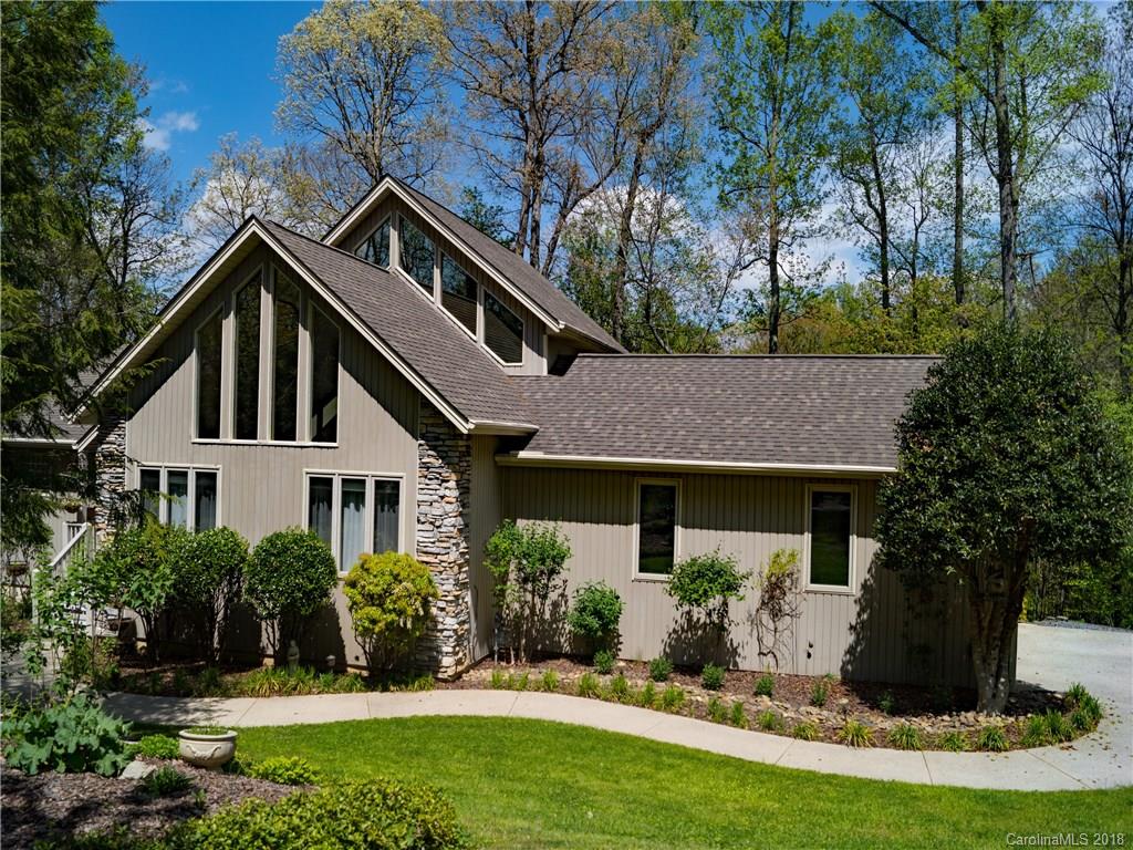 48 Kindling Trail Horse Shoe NC 28742