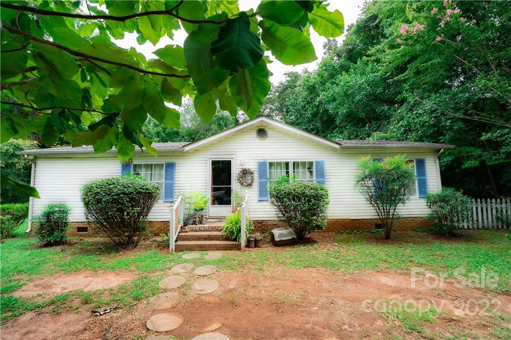622 Anderson Street Statesville NC 28677