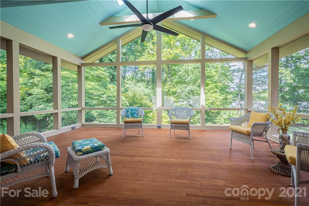206 Camelot Drive Morganton NC 28655