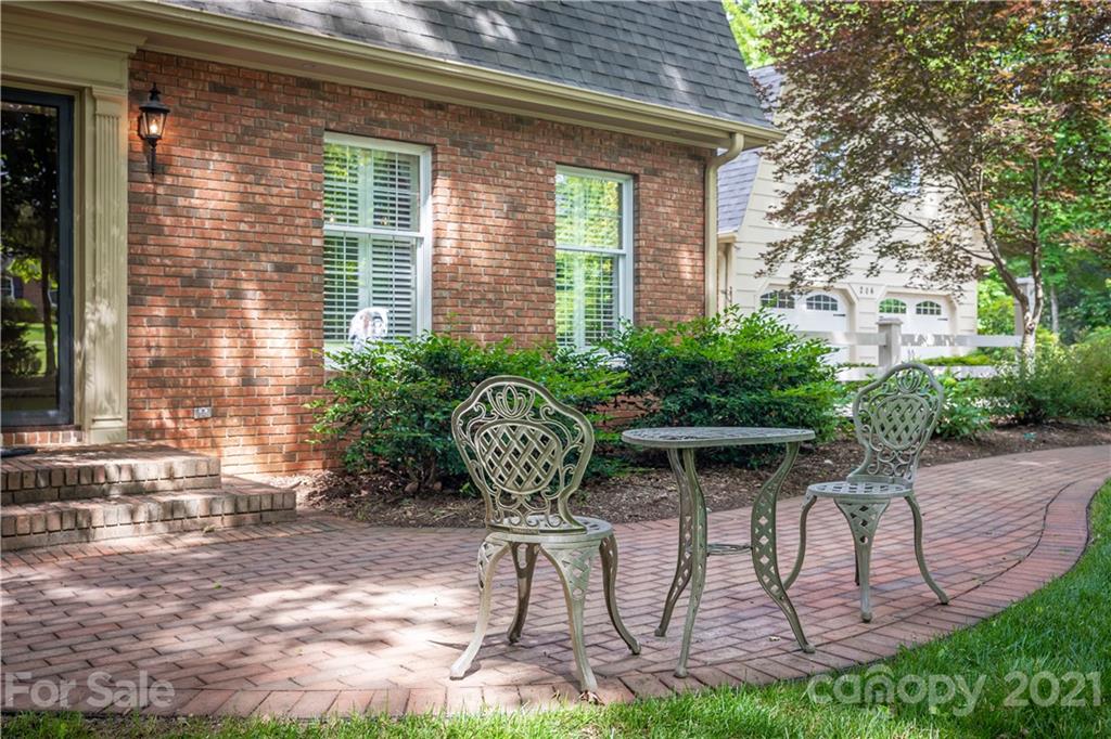 206 Camelot Drive Morganton NC 28655