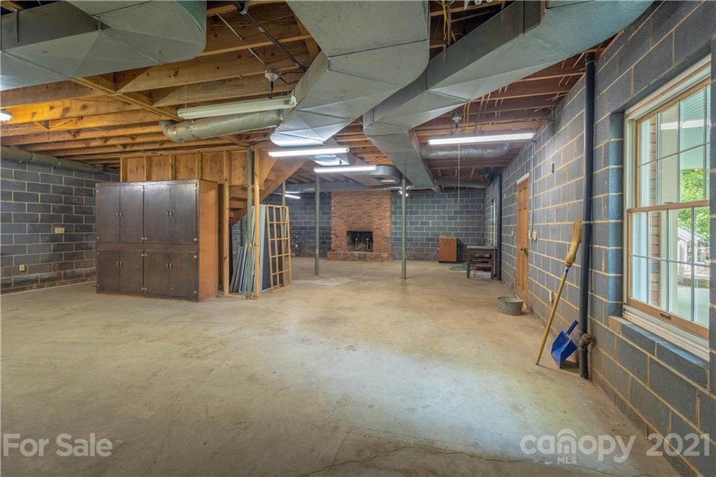 206 Camelot Drive Morganton NC 28655