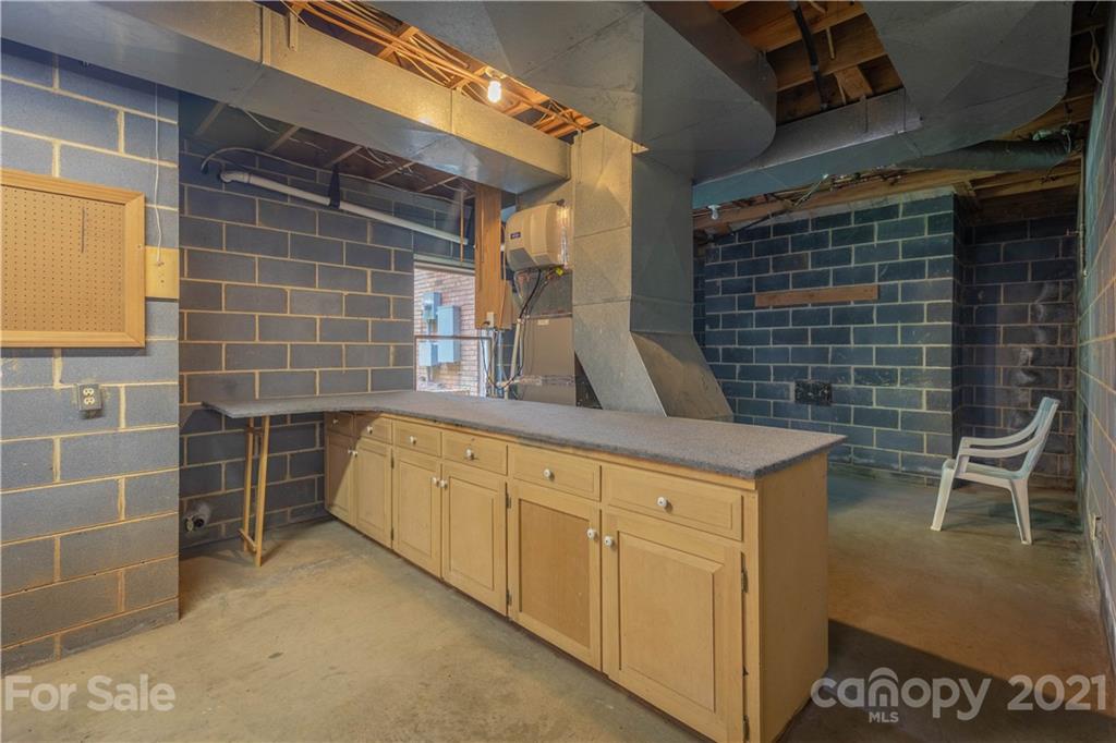 206 Camelot Drive Morganton NC 28655