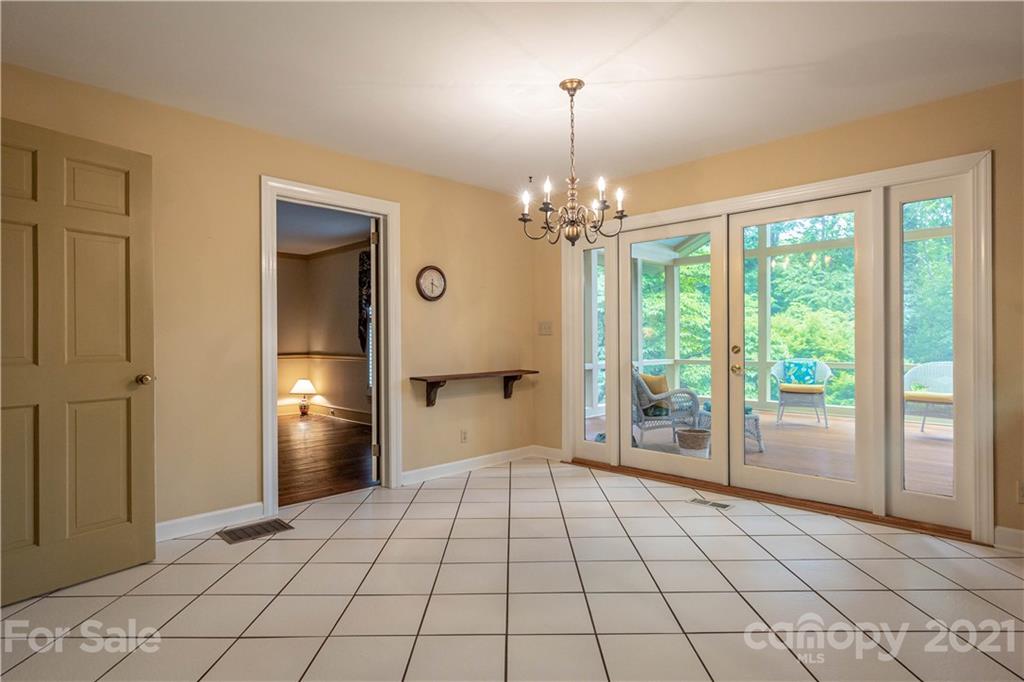 206 Camelot Drive Morganton NC 28655