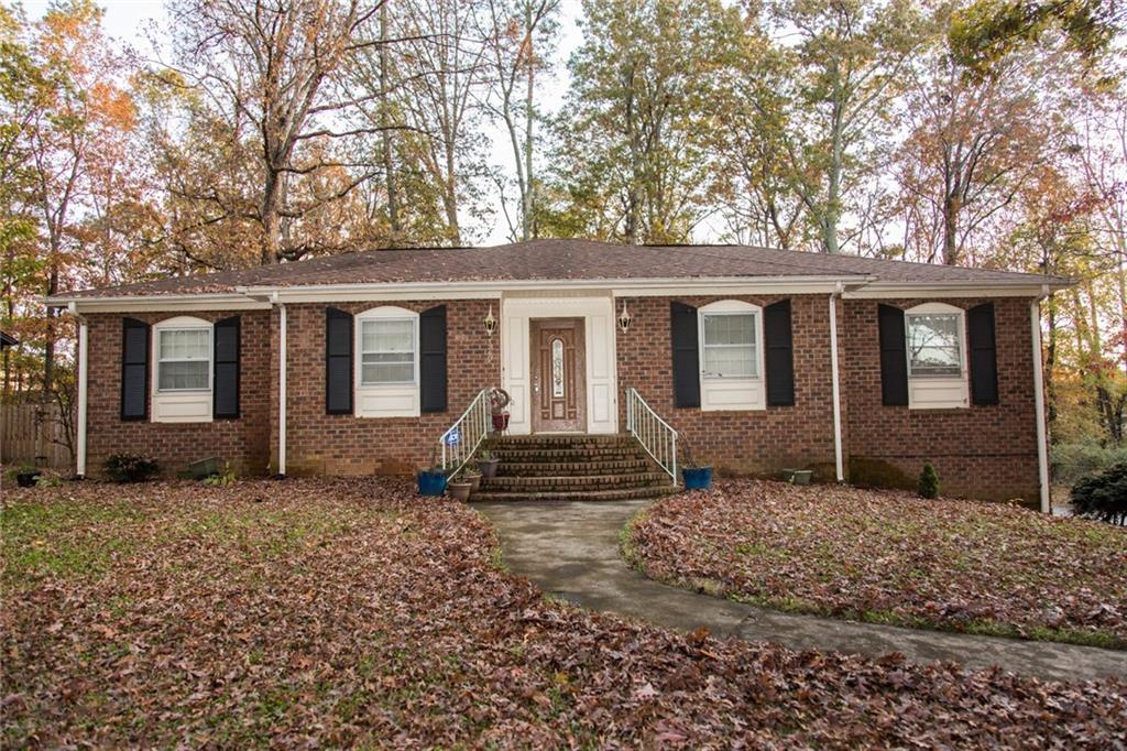 1260 18th Avenue Ne Hickory NC 28601