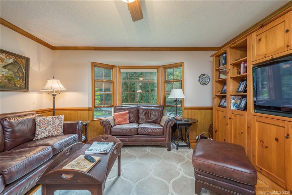 59 Big Pine Drive Brevard NC 28712