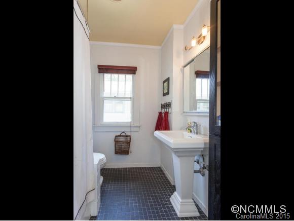 273 Sulphur Springs Road Asheville NC 28806