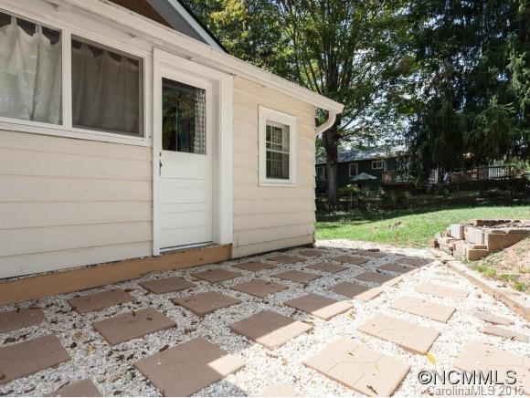273 Sulphur Springs Road Asheville NC 28806