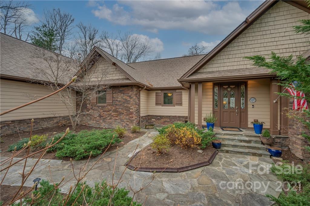 105 Bobby Jones Drive Hendersonville NC 28739