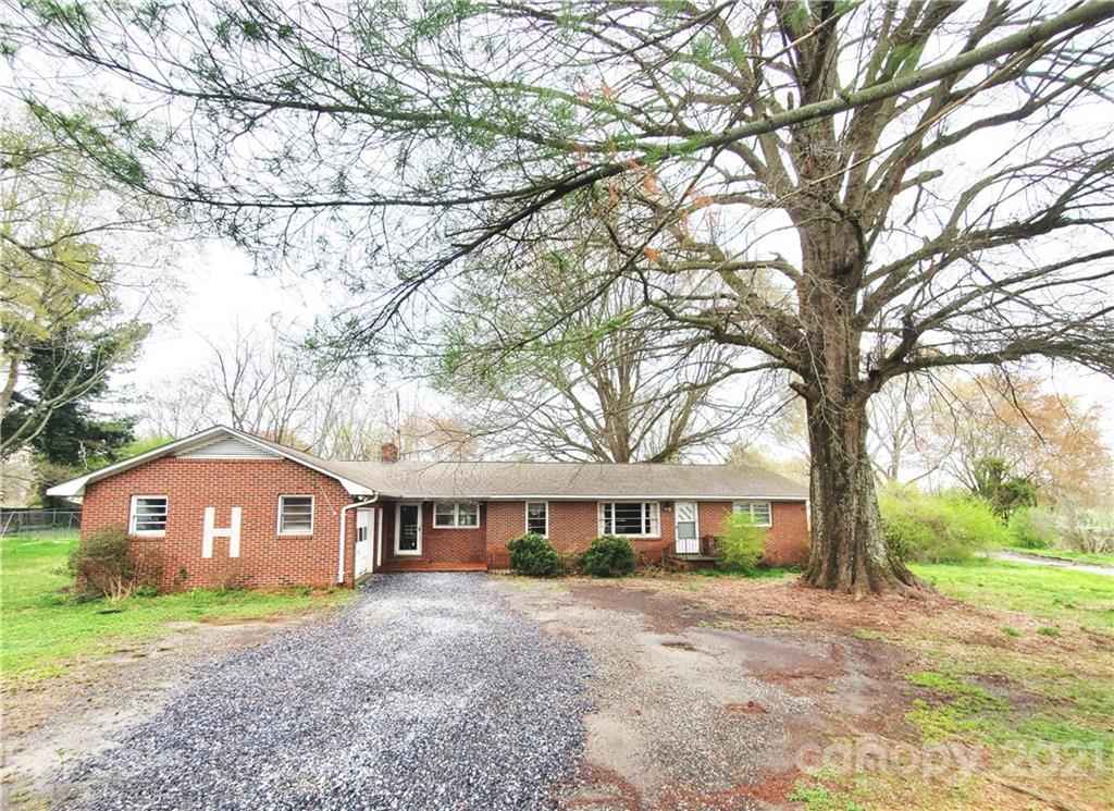 2291 Bethany Church Road Newton NC 28658
