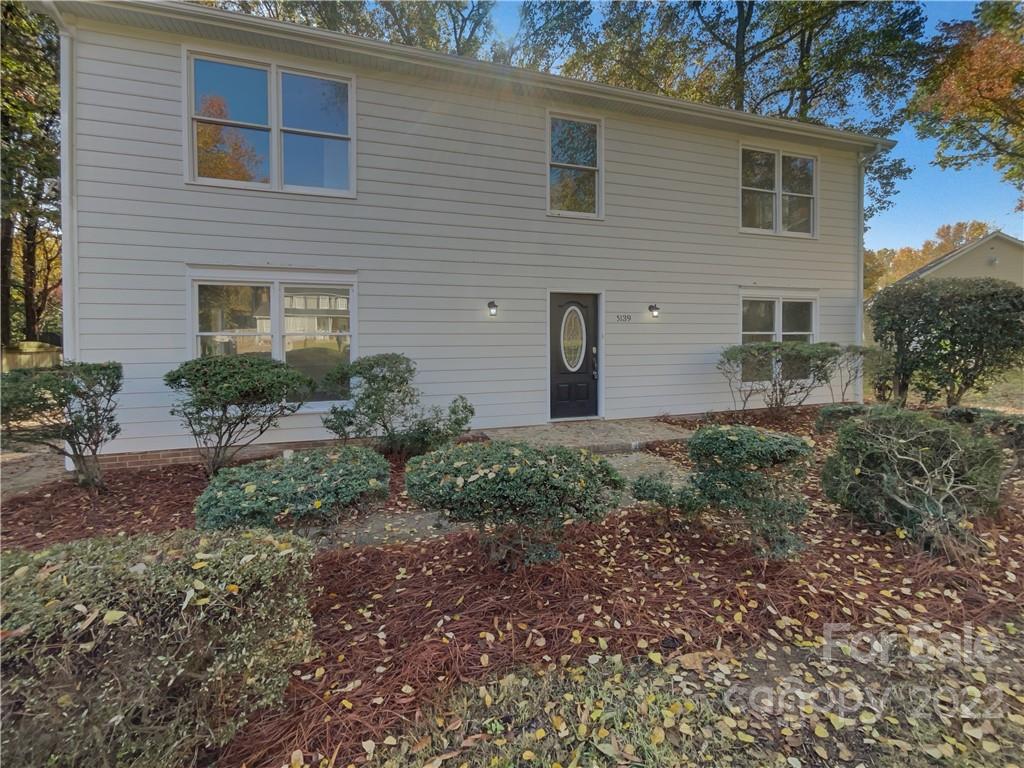 5139 Prestwick Lane Charlotte NC 28212
