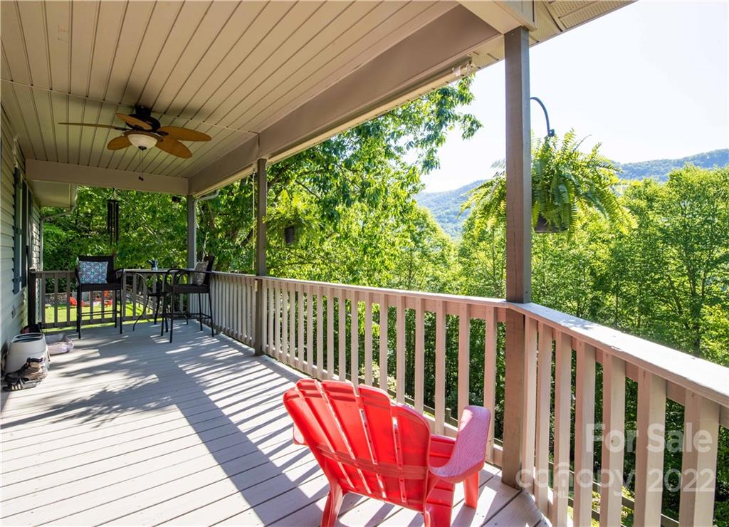 4993 State Highway 197 S Highway Burnsville NC 28714