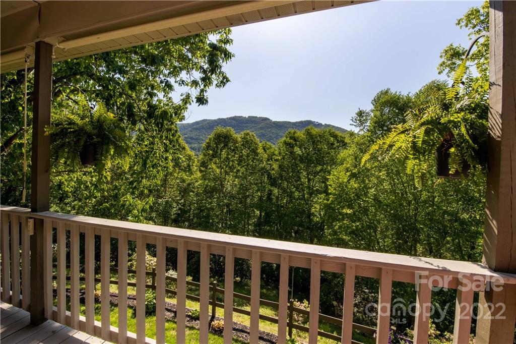 4993 State Highway 197 S Highway Burnsville NC 28714