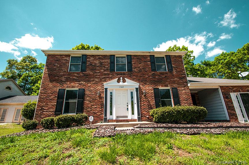 7509 Batavia Lane Charlotte NC 28213