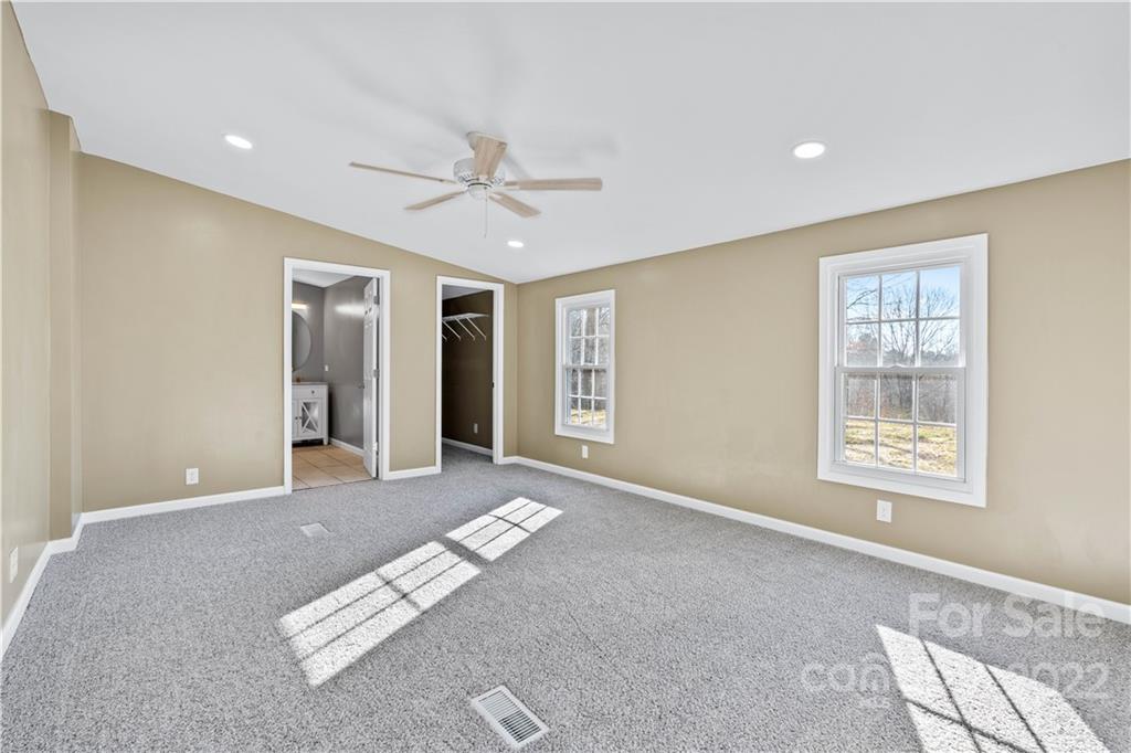 500 Deaverview Road Asheville NC 28806
