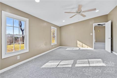 500 Deaverview Road Asheville NC 28806