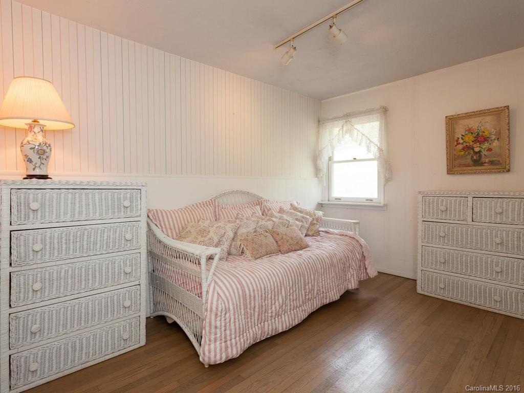 70 Willowbrook Road Asheville NC 28805