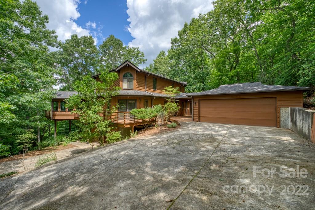91 Honey Locust Drive Mills River NC 28759