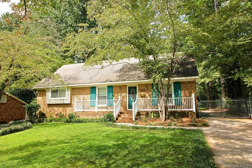 5617 Ruth Drive Charlotte NC 28215